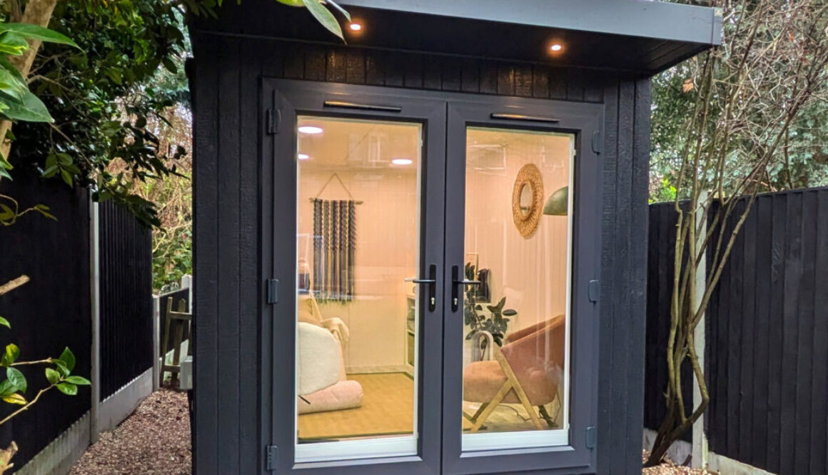 Customised Garden Room_featured