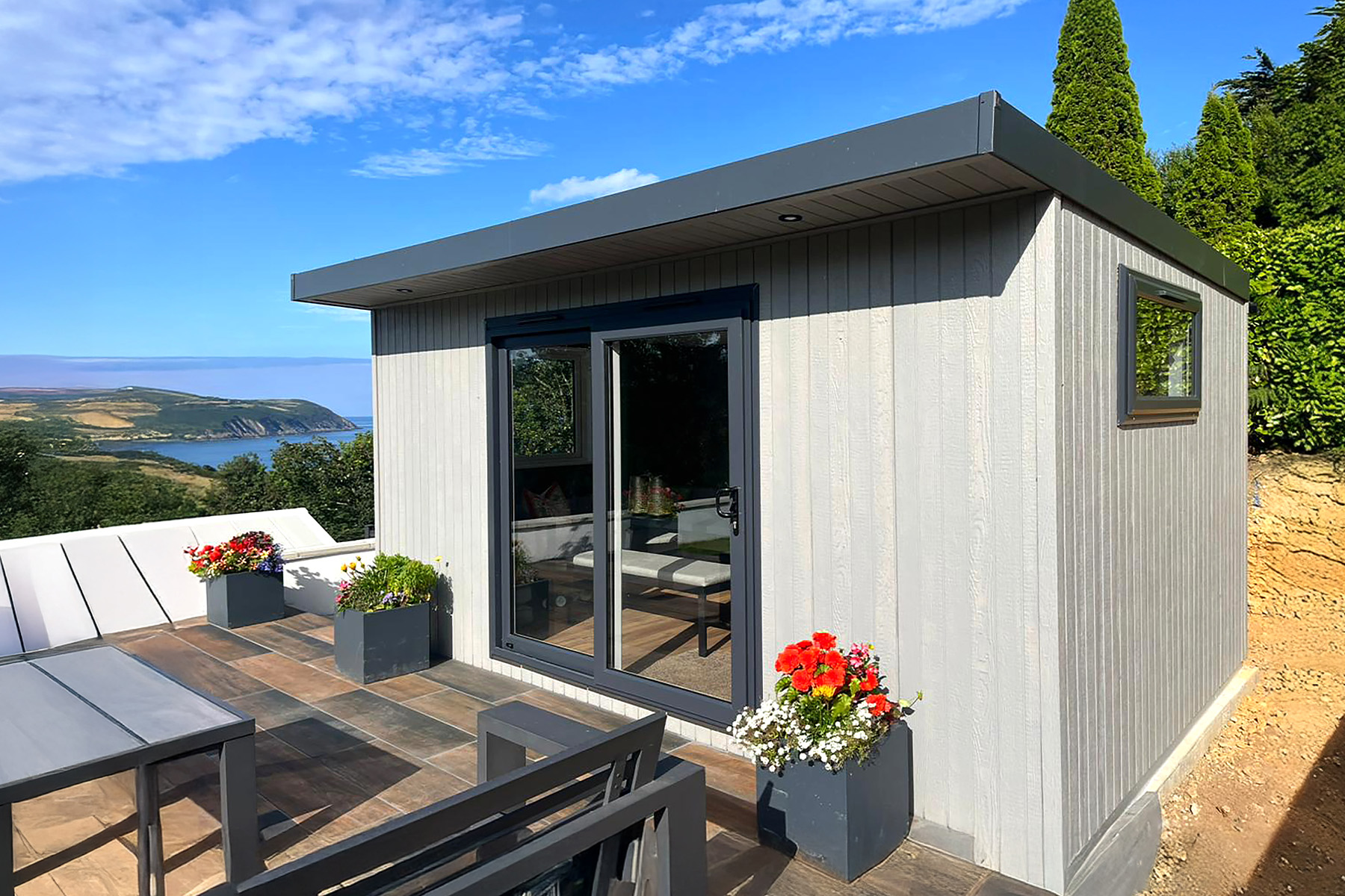 4.8m x 3.2m Signature SIPs Pent Haus Garden Room in ToughWood 'Silver Birch' 4.8m x 3.2m Signature SIPs Pent Haus Garden Room in ToughWood 'Silver Birch'