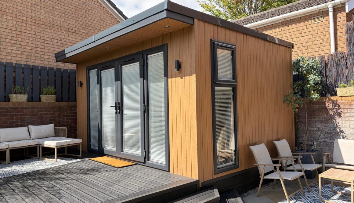 Pent Haus 4.2m W x 3.0m D in ToughWood Cedar Self Build Garden Room Kit